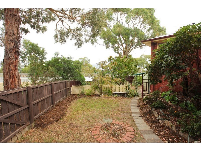 9  Tunah Street, Howrah TAS 7018