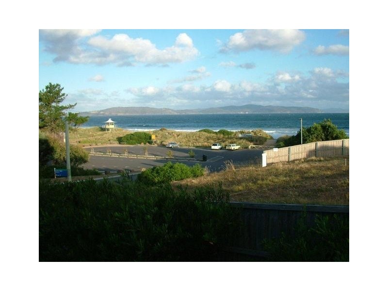 446 Clifton Beach Road, Clifton Beach TAS 7020