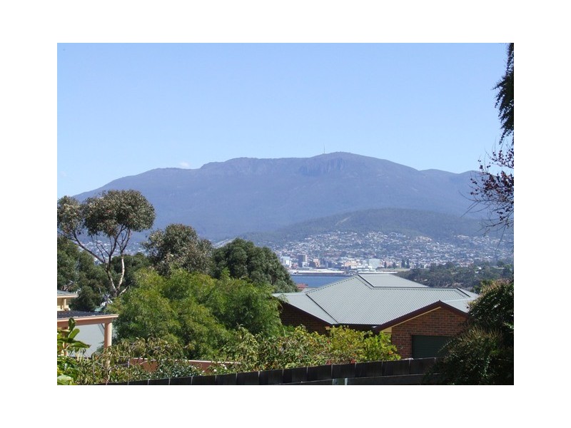 34 Beach Street, Bellerive TAS 7018