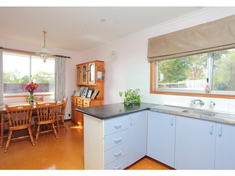 52 Bicheno Street, Clifton Beach TAS 7020