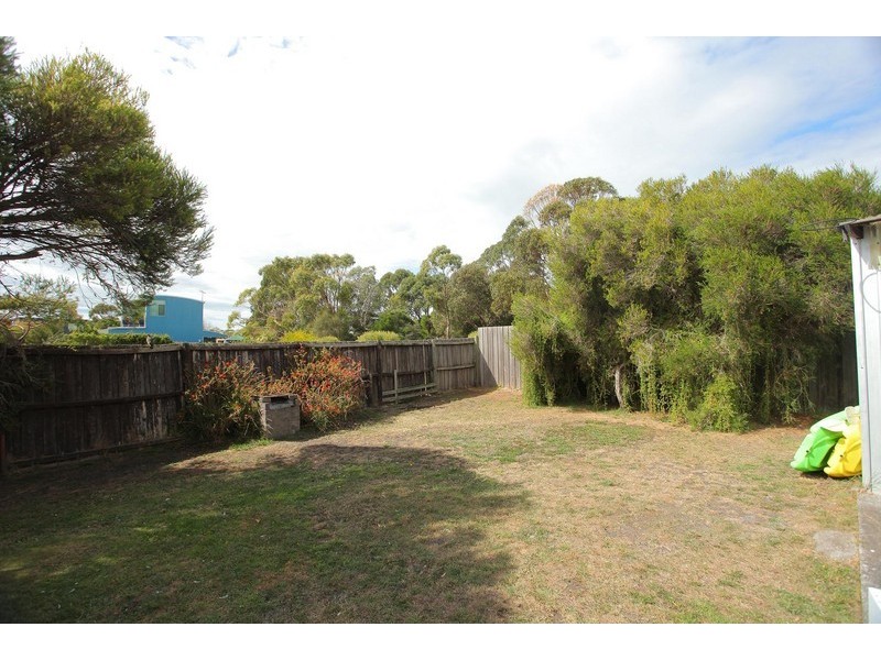 52 Bicheno Street, Clifton Beach TAS 7020