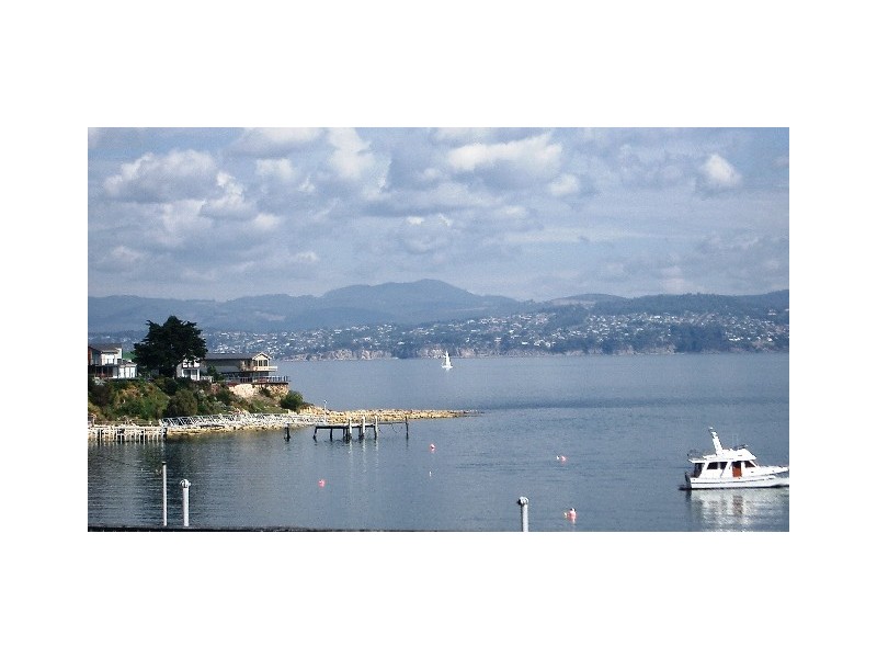 27 Spitfarm Road, Opossum Bay TAS 7023