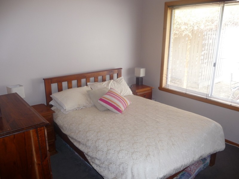 2-265 Cambridge Road, Warrane TAS 7018