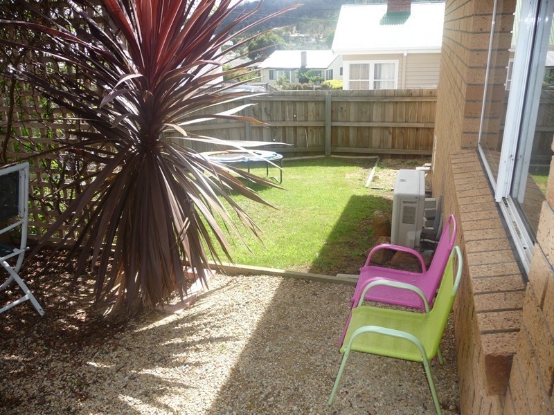 2-265 Cambridge Road, Warrane TAS 7018