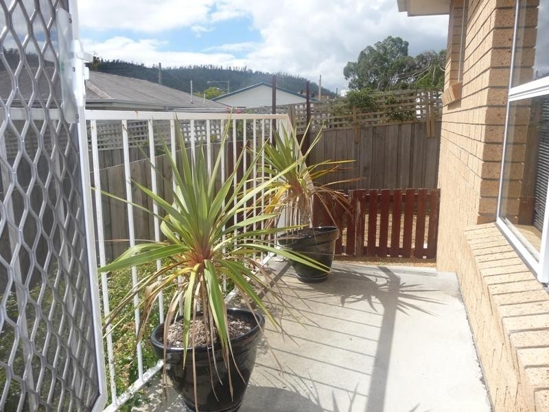 2-265 Cambridge Road, Warrane TAS 7018