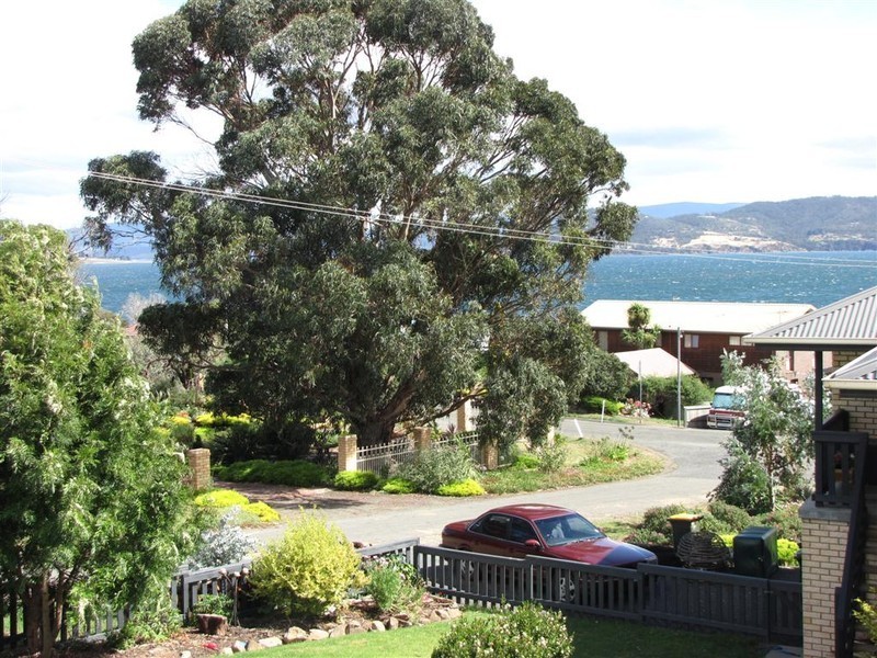 1 Cadence Court, South Arm TAS 7022