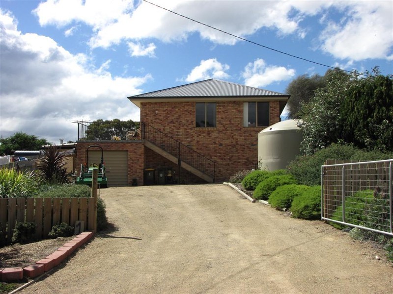 1 Cadence Court, South Arm TAS 7022