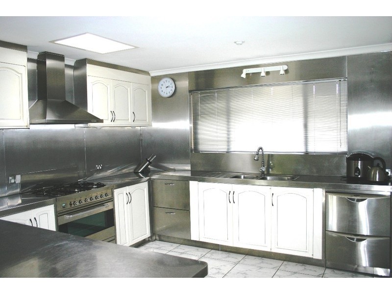 4 Sylvan Court, Lindisfarne TAS 7015