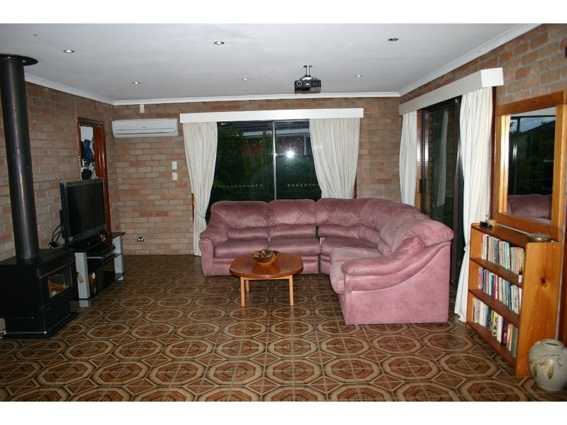 4 Sylvan Court, Lindisfarne TAS 7015