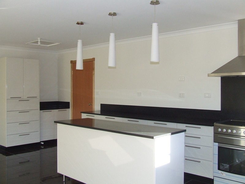 2 Glebe Hill Road, Howrah TAS 7018