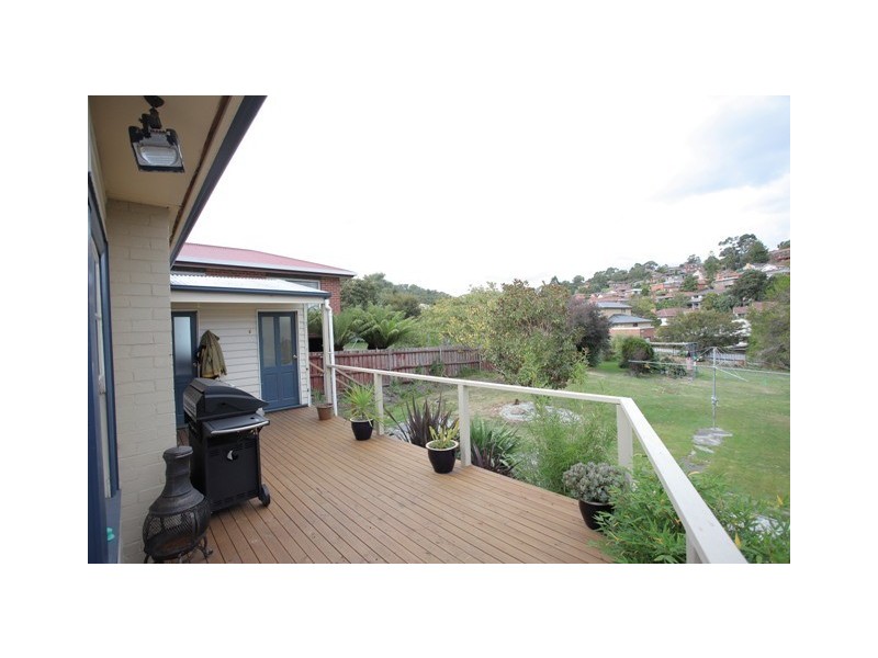 128 Gordons Hill Road, Lindisfarne TAS 7015