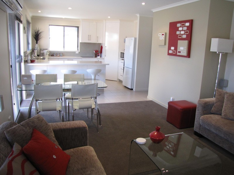 2/18 Glebe Hill Road, Howrah TAS 7018