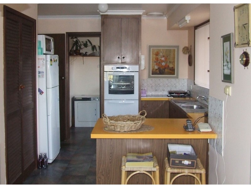 8 Vicary Place, Rokeby TAS 7019