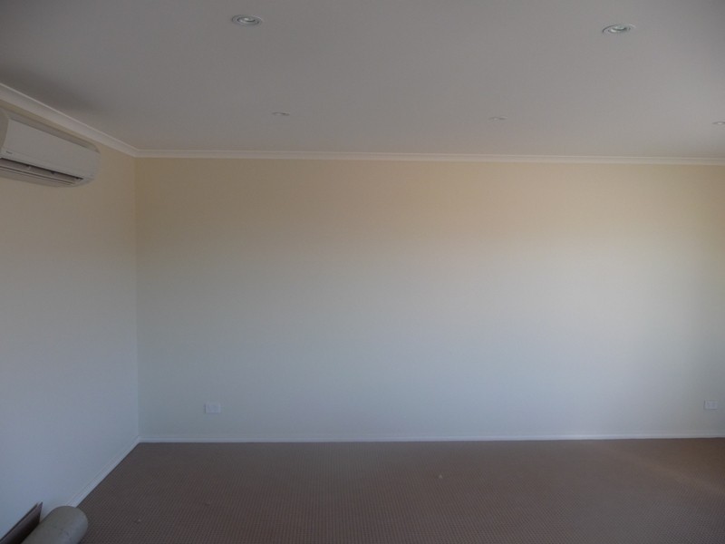 1 and 2 /86 Clemont Lane, Howrah TAS 7018