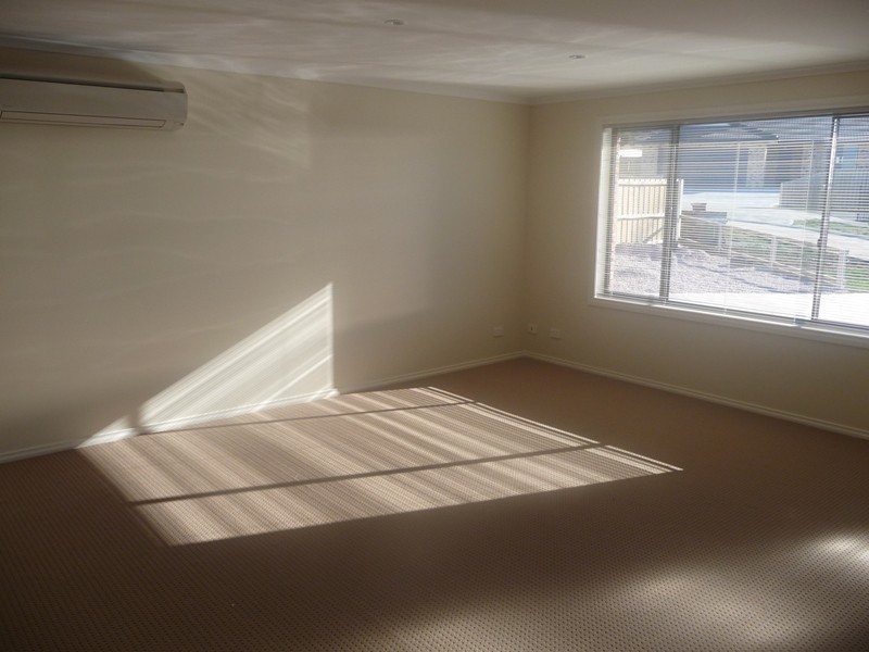 1 and 2 /86 Clemont Lane, Howrah TAS 7018