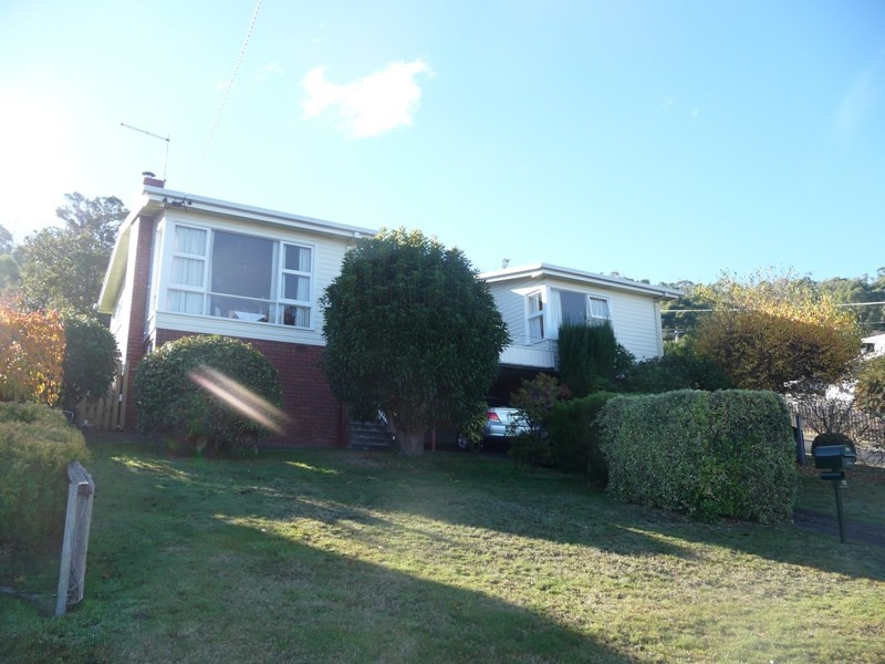 112 Waverley Street, Bellerive TAS 7018
