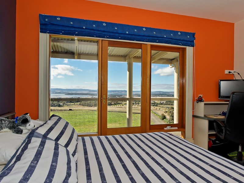 9 Alliance Drive, Cambridge TAS 7170