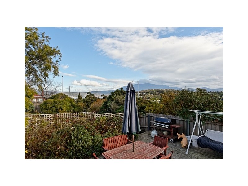 1/125 Cambridge Rd, Bellerive TAS 7018