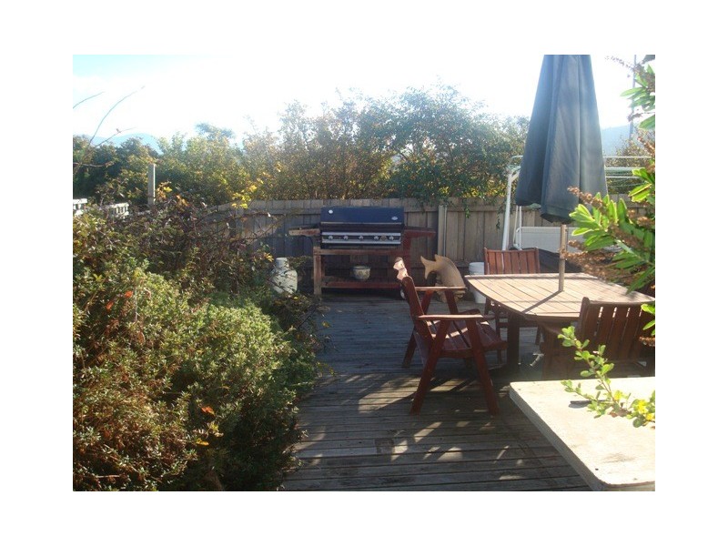 1/125 Cambridge Rd, Bellerive TAS 7018