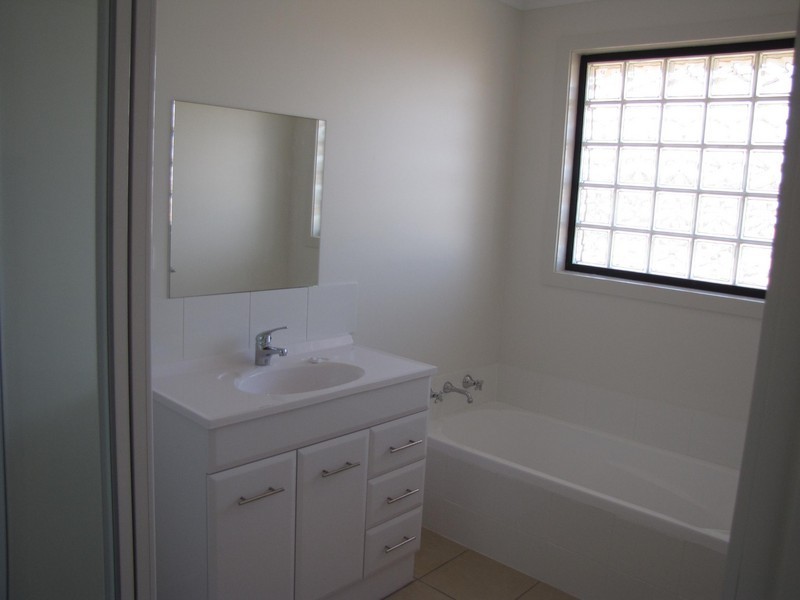 1 and 2 / 13 Hance Road, Howrah TAS 7018
