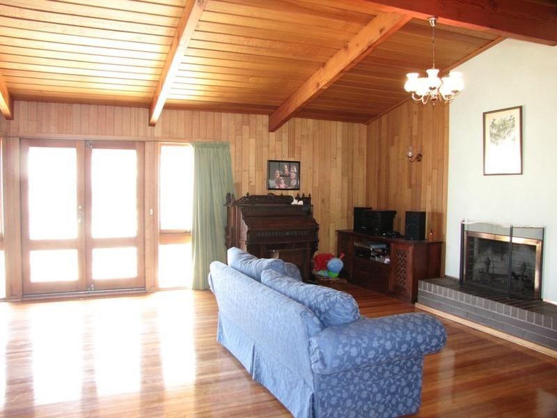 65 Nowra Road, Roches Beach TAS 7170