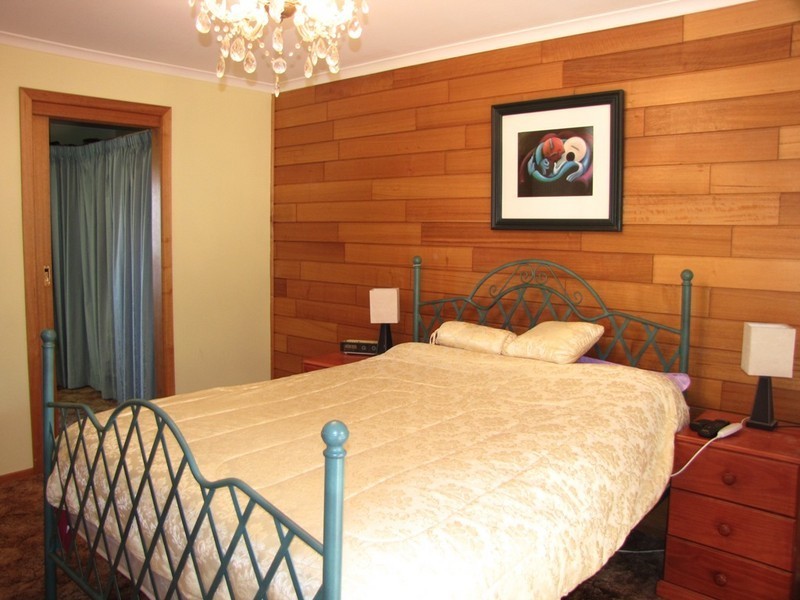 65 Nowra Road, Roches Beach TAS 7170