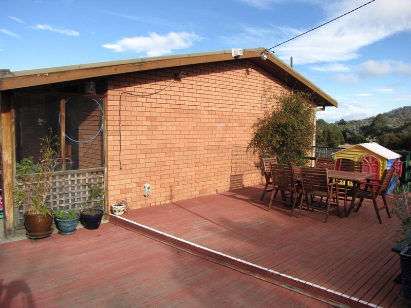 65 Nowra Road, Roches Beach TAS 7170