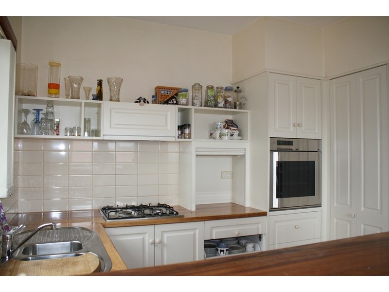 2 Bembil Street, Howrah TAS 7018