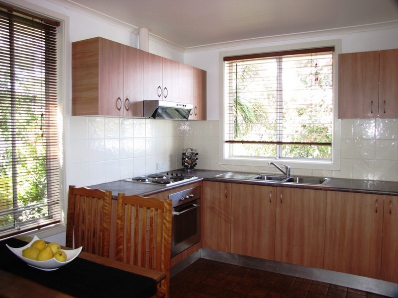 11 Calvert Street, Rokeby TAS 7019