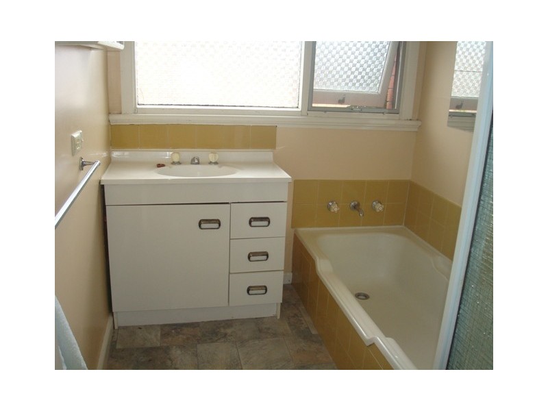 18 Sirius Street, Howrah TAS 7018