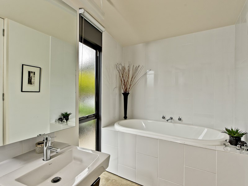 121 Jeune Drive, Acton Park TAS 7170