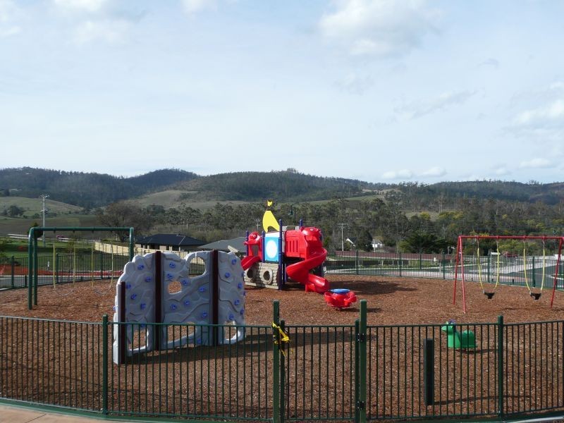 . Glebe Hill Estate, Howrah TAS 7018