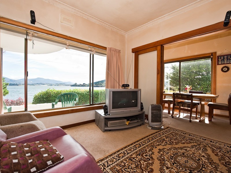 73 and 76  Esplanade, Rose Bay TAS 7015