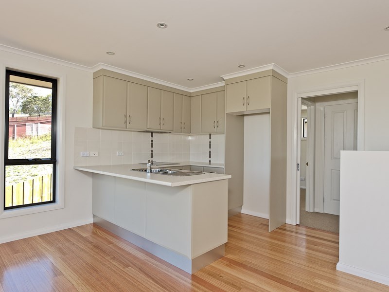 2/3  Besty Mack Place, Howrah TAS 7018