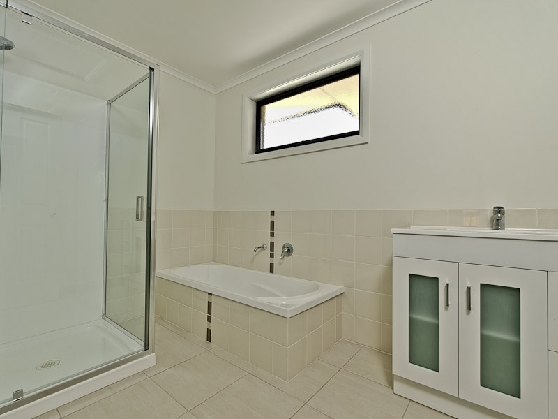 2/3  Besty Mack Place, Howrah TAS 7018