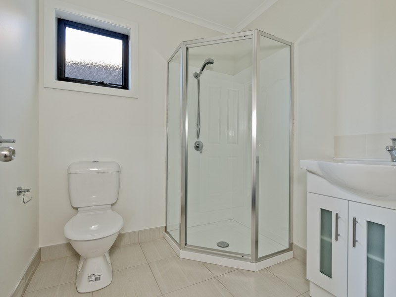 2/3  Besty Mack Place, Howrah TAS 7018