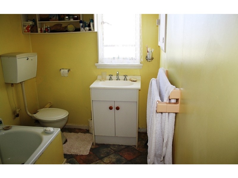 15 Resolution Street, Warrane TAS 7018