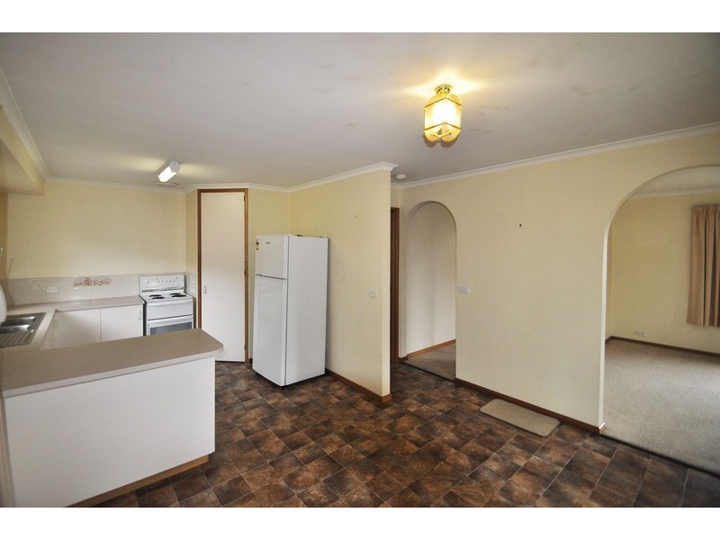 2/4  Holland Court, Howrah TAS 7018
