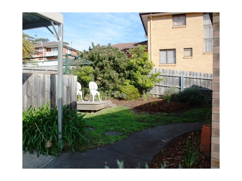 2/4  Holland Court, Howrah TAS 7018