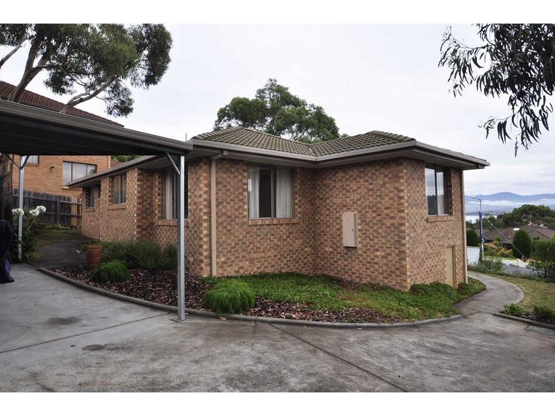 2/4  Holland Court, Howrah TAS 7018