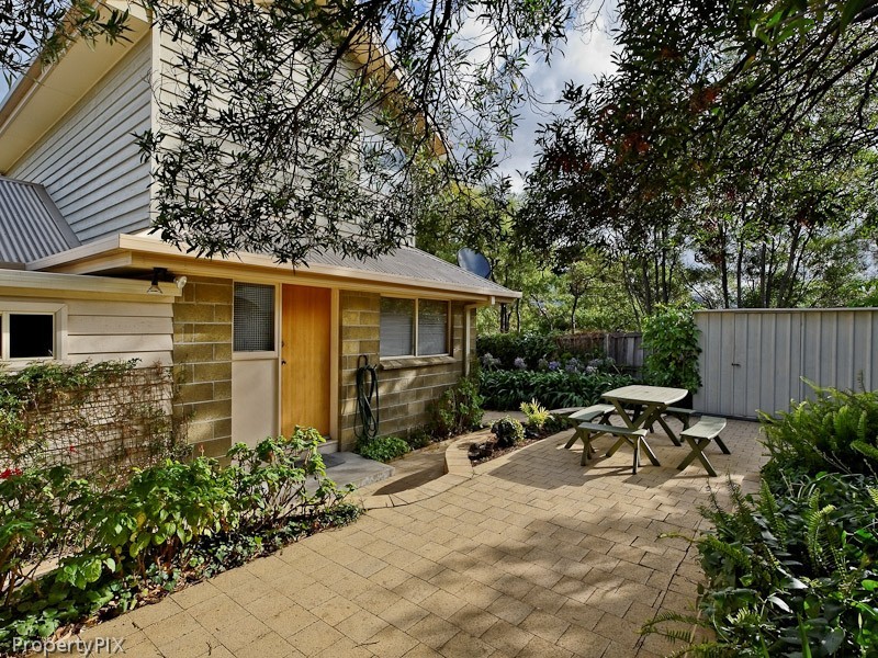 7 Esplanade, Lindisfarne TAS 7015