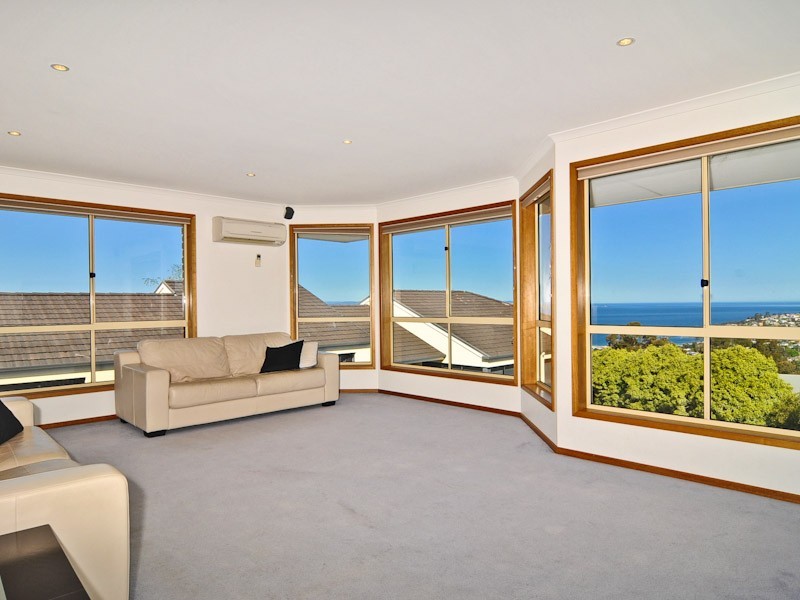 14 Timbertop Drive, Blackmans Bay TAS 7052