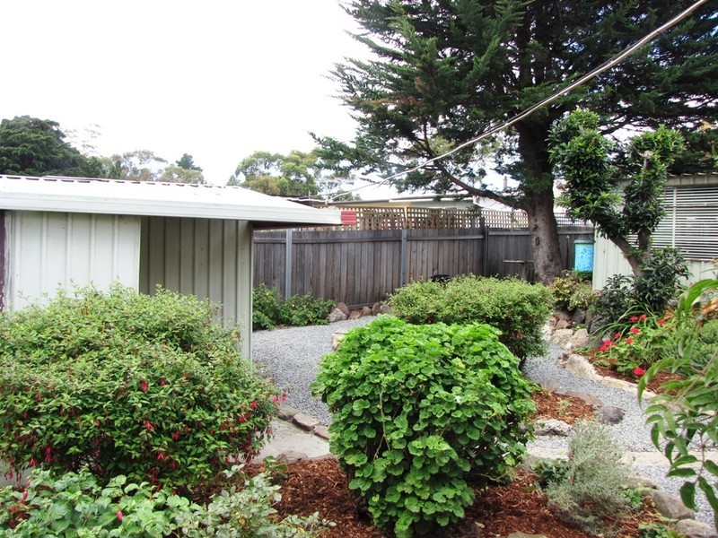 13 Bisdee Street, South Arm TAS 7022