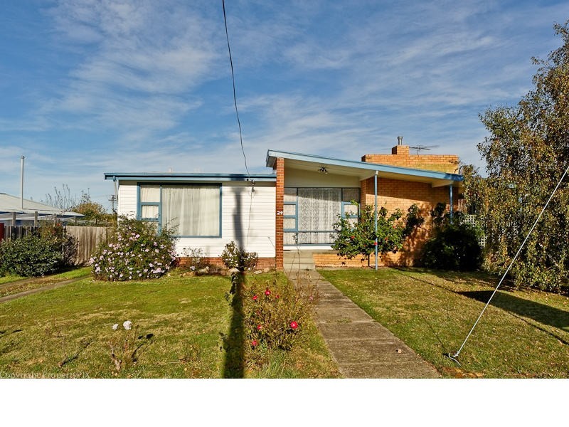 24 Grange Road West, Rokeby TAS 7019