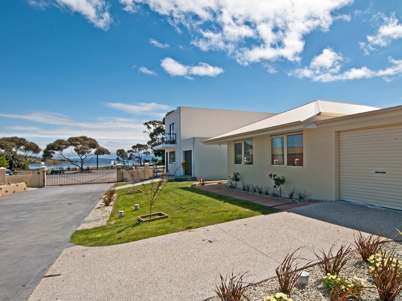 11/476 South Arm Road, Lauderdale TAS 7021