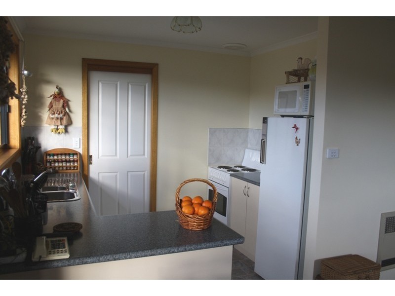 1/9 Ralph Terrace, Rokeby TAS 7019