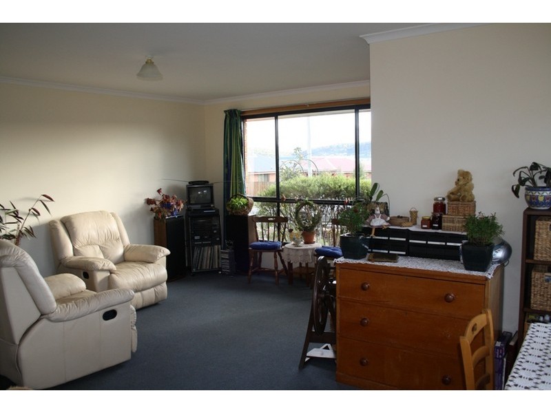 1/9 Ralph Terrace, Rokeby TAS 7019