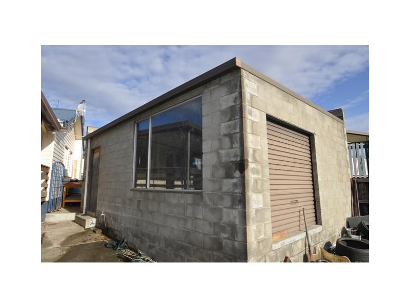 104 Bass Street, Warrane TAS 7018