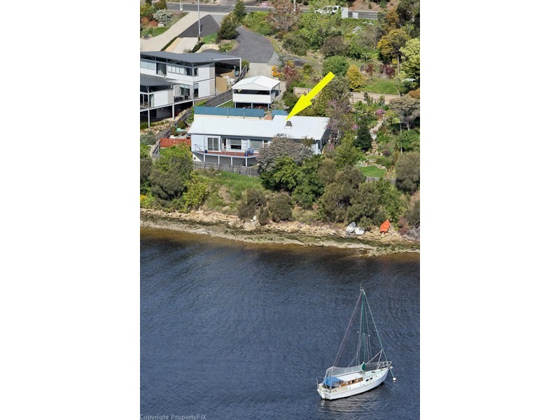 77 Derwent Avenue, Geilston Bay TAS 7015