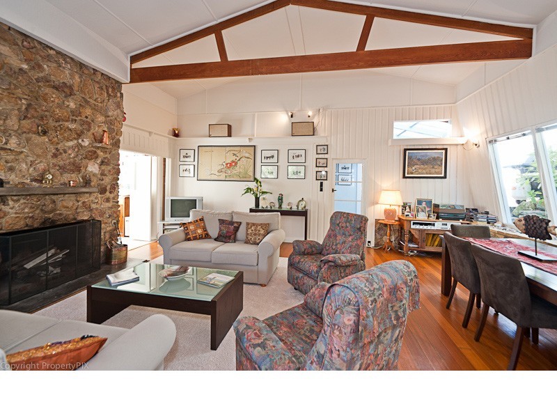 77 Derwent Avenue, Geilston Bay TAS 7015